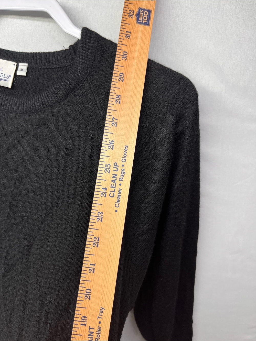 Vintage Women’s Black Crewneck Sweater - Picture 4 of 6
